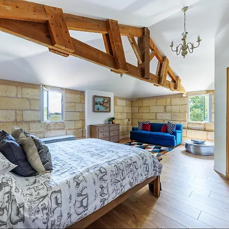 בית נופש Les Maisons D'emilion Vignonet