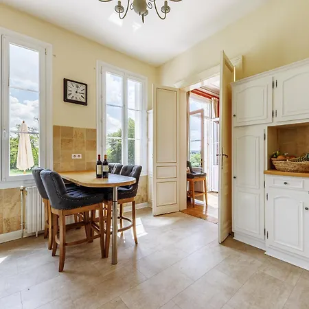 Les Maisons D'emilion בית נופש *