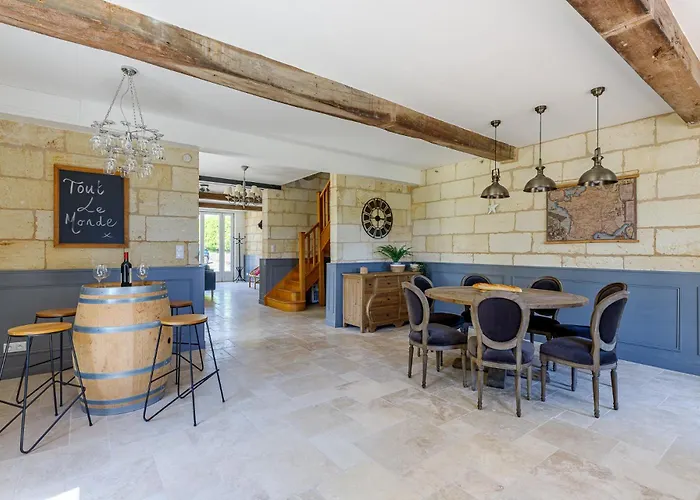 Les Maisons D'emilion 度假居