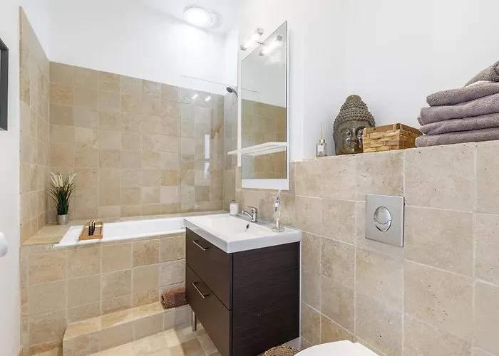 Les Maisons D'emilion 度假居 *