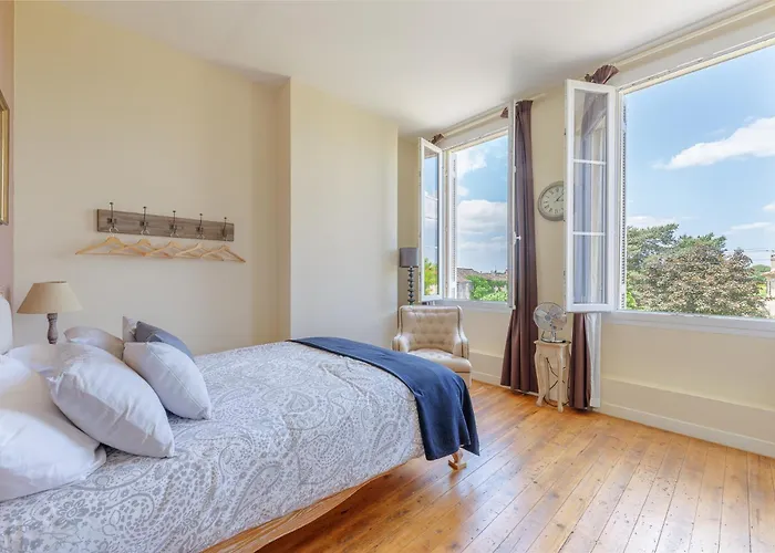 Les Maisons D'emilion